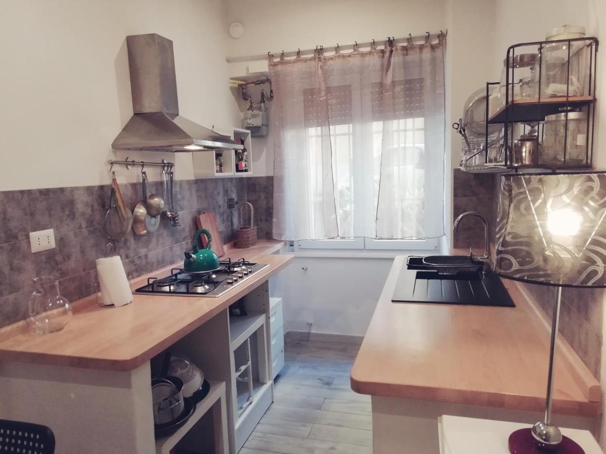 White Apartment Rome Bagian luar foto